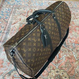 Louis Vuitton Keepall Bandolière duffle
